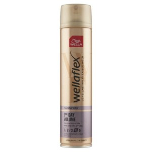 LAKIER DO WŁOSÓW WELLA 250ML W.OBJĘT B.MOCNY*